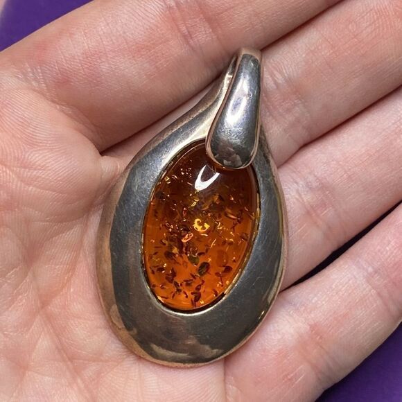 💛 Classic 925 Baltic Amber Pendant - Picture 5 of 5